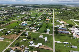 531 Burton St, Matagorda, TX 77457 - Photo 25