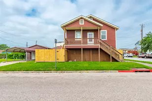 1101 54th St, Galveston, TX 77551 - Photo 1