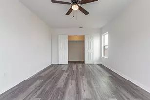 1101 54th St, Galveston, TX 77551 - Photo 21