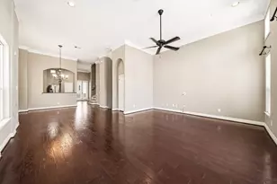 5519 Kiam St, Houston, TX 77007 - Photo 9