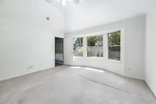 2215 Manchester Ln, Pearland, TX 77581 - Photo 23