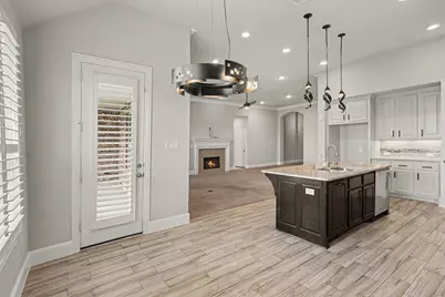 7415 Laguna Lake Drive, Spring, TX 77379 - Photo 9