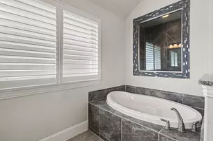 7415 Laguna Lake Dr, Spring, TX 77379 - Photo 21