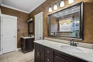 16438 Beewood Glen Dr, Sugar Land, TX 77498 - Photo 13
