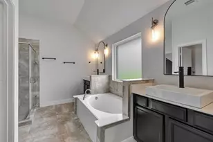 6302 Fisher Reef Dr, Beach City, TX 77523 - Photo 19