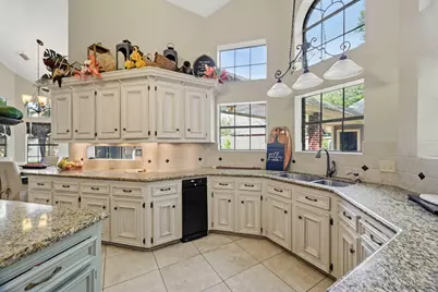 5230 Wincroft Court, Houston, TX 77069 - Photo 15