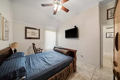 3802 Shady Breeze Drive, Houston, TX 77082 - Photo 19