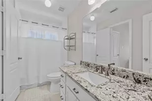 6006 E Brook Ct, Sugar Land, TX 77479 - Photo 21