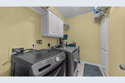 6006 E Brook Court, Sugar Land, TX 77479 - Photo 27