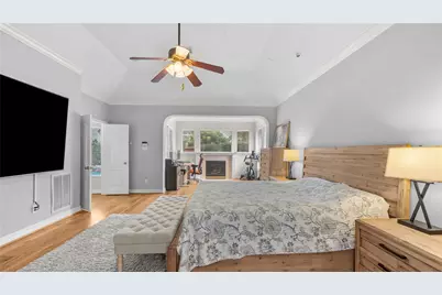 6006 E Brook Court, Sugar Land, TX 77479 - Photo 13