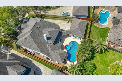 6006 E Brook Court, Sugar Land, TX 77479 - Photo 33