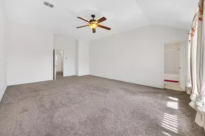 7704 Labrador Drive, Arlington, TX 76002 - Photo 17
