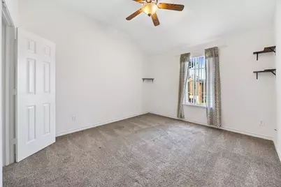 7704 Labrador Drive, Arlington, TX 76002 - Photo 11
