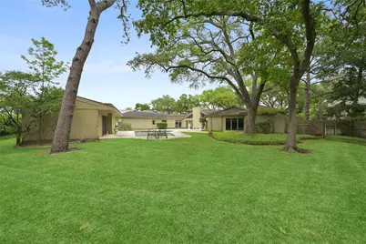 435 Flint Point Drive, Piney Point Village, TX 77024 - Photo 27