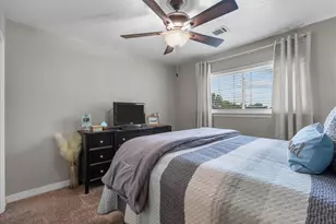 14018 Cimarron Rd, Santa Fe, TX 77517 - Photo 13