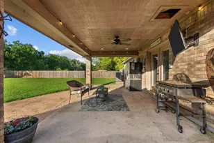 14018 Cimarron Rd, Santa Fe, TX 77517 - Photo 19