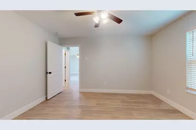 227 Kansas Street, Bacliff, TX 77518 - Photo 25
