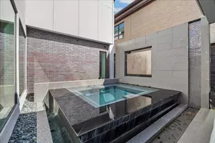 2014 Park St, Houston, TX 77019 - Photo 13