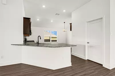 2087 Emerald Lake Trail, Dayton, TX 77535 - Photo 9