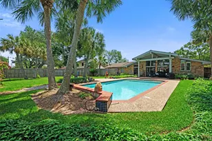 638 Bay Club Dr, Seabrook, TX 77586 - Photo 29