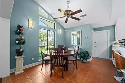 638 Bay Club Drive, Seabrook, TX 77586 - Photo 11