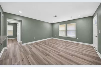 5955 Bellfort Street, Houston, TX 77033 - Photo 7