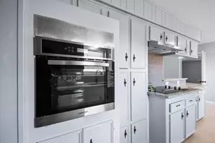 10610 Stover St, Houston, TX 77075 - Photo 3