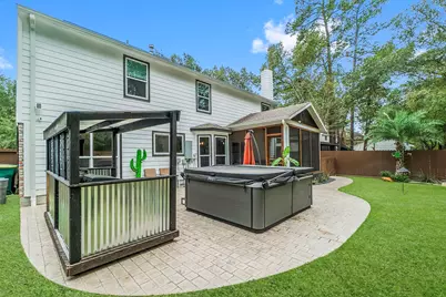 153 N Rainbow Ridge Circle, The Woodlands, TX 77381 - Photo 47