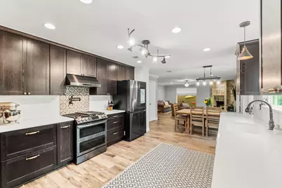 153 N Rainbow Ridge Circle, The Woodlands, TX 77381 - Photo 41