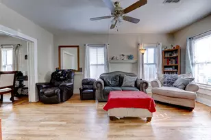 121 E 32nd St, Houston, TX 77018 - Photo 15