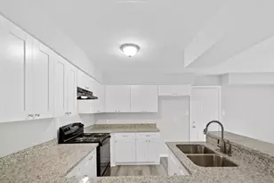 125 Bastrop St, Angleton, TX 77515 - Photo 3