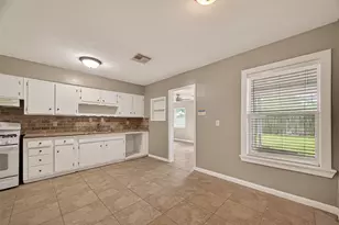 1310 Belshire Rd, Pasadena, TX 77502 - Photo 13