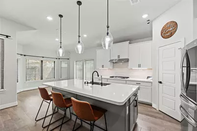 30706 Southern Dewberry Court, Fulshear, TX 77441 - Photo 13