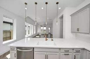 18859 Brego Ln, Tomball, TX 77377 - Photo 9