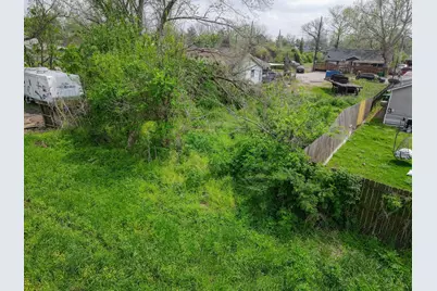 2507 Creston Drive, Houston, TX 77026 - Photo 3