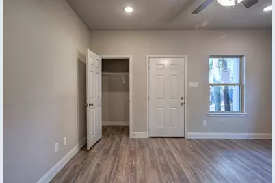 9638 Warm Springs, Willis, TX 77318 - Photo 11