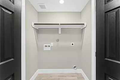 8221 Flaxman St, Houston, TX 77029 - Photo 3