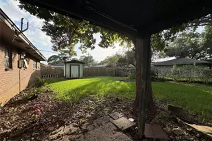 3009 Del Monte Ave, Bay City, TX 77414 - Photo 5