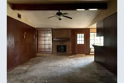 3009 Del Monte Avenue, Bay City, TX 77414 - Photo 9