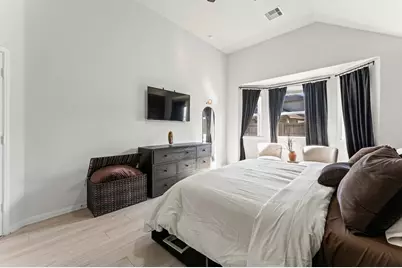 2450 Bear Creek Drive, Rosharon, TX 77583 - Photo 19