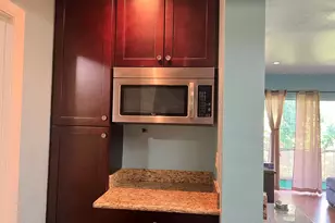 2230 S Piney Point Rd, Houston, TX 77063 - Photo 5
