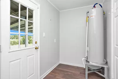 21356 N Tx Highway 90 N N, Bedias, TX 77831 - Photo 17