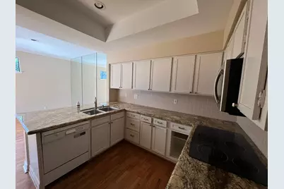 168 Litchfield Lane, Houston, TX 77024 - Photo 13