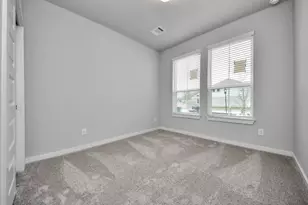 5522 Downy Oak Ln, Houston, TX 77066 - Photo 9