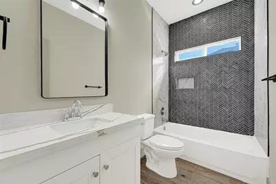 2832 Ashley Street, La Marque, TX 77568 - Photo 23