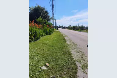 5928 Avenue T 1/2, Galveston, TX 77551 - Photo 5