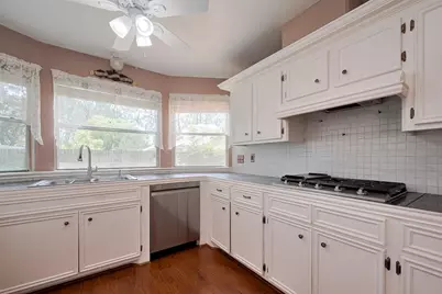 1103 Cheyenne Meadows Drive, Katy, TX 77450 - Photo 17