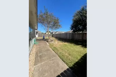 8114 Lantana, Baytown, TX 77523 - Photo 9