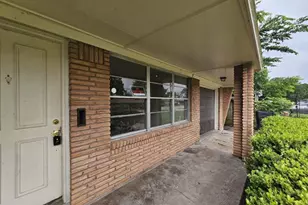 205 W Rittenhouse St, Houston, TX 77076 - Photo 1