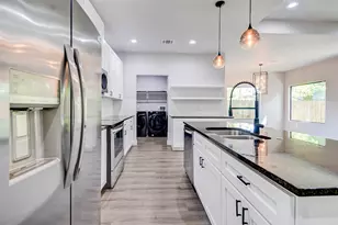 6731 New York St, Houston, TX 77021 - Photo 9